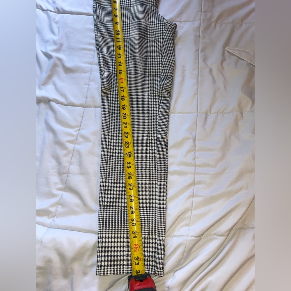 Amanda & Chelsea Houndstooth pants - Picture 8 of 8